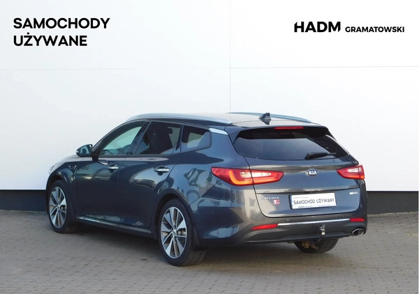 Kia Optima cena 61900 przebieg: 233100, rok produkcji 2017 z Gniezno małe 191